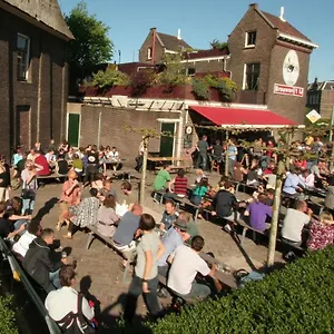 Romantic Quiet On The Canal Bed & Breakfast Amsterdam