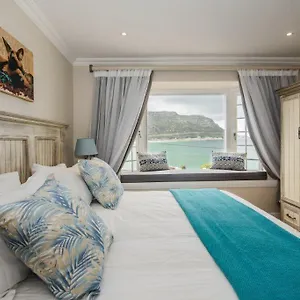 Guest house 52 On Fish Hoek