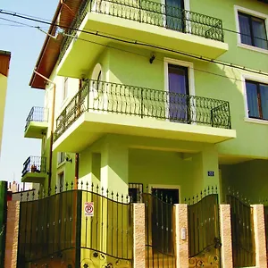 Edera - Gazda Profesionista Aparthotel Bucharest