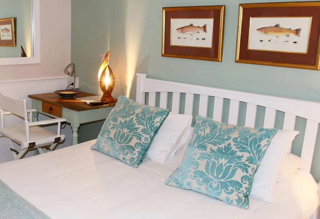 Dolphin Inn Guesthouse Cape Town Oda ve Kahvaltı