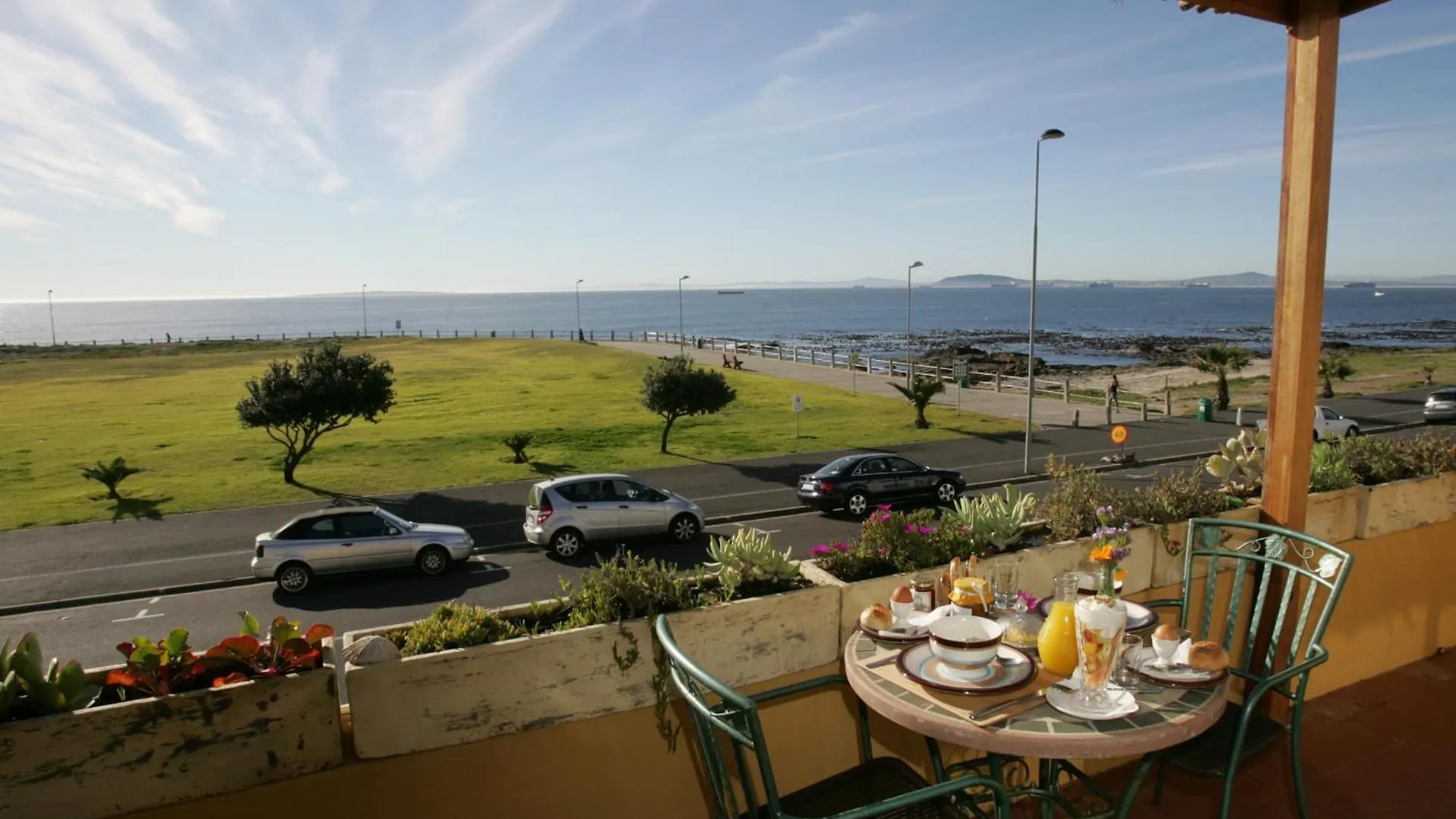 Dolphin Inn Guesthouse Cape Town South Africa